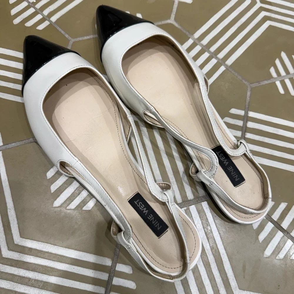 Nine West White and Black Pointed Slingback Flats - Picture 1 of 4
